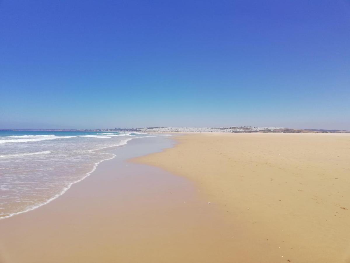 Apartamento Conil Playa & Centrico, Con Aire Acond Y Wifi -Solo Familias Y Parejas- كونيل ذي لا فرونتيرا المظهر الخارجي الصورة