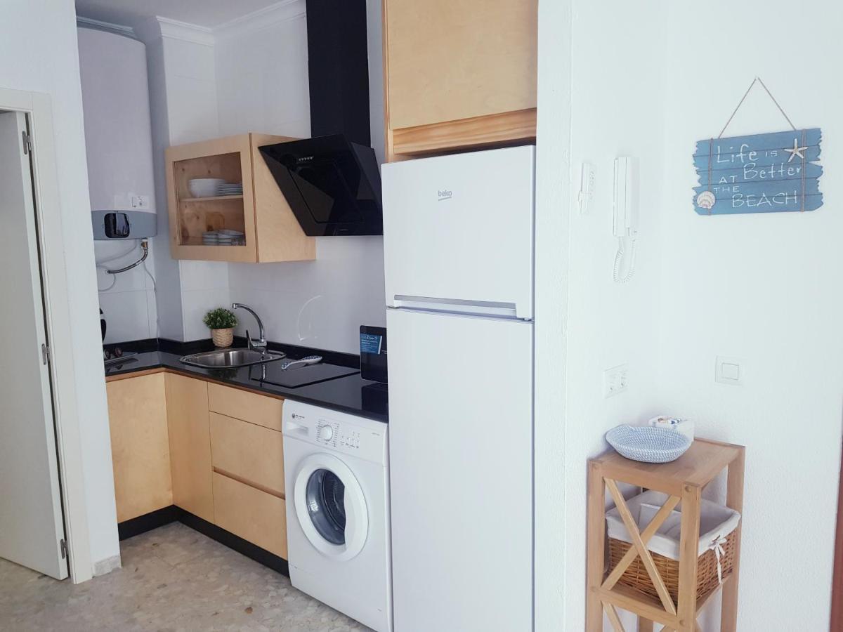 Apartamento Conil Playa & Centrico, Con Aire Acond Y Wifi -Solo Familias Y Parejas- كونيل ذي لا فرونتيرا المظهر الخارجي الصورة